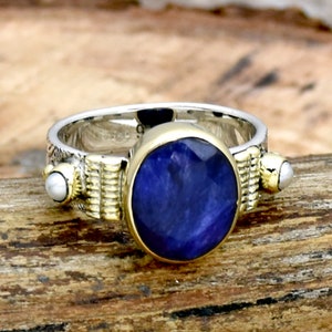 Blue Sapphire Ring, 925 Sterling Silver, Indian Sapphire & Pearl Ring, Textured Ring, Two Tone Ring, Statement Ring Fresh Water Pearl Ring