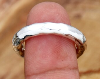 Silver Hammered Band Ring, 925 Sterling Silver Ring, 4mm Band Ring, Thick Silver Stacker Band, Stackable Ring, Wedding Ring, Gift For Her