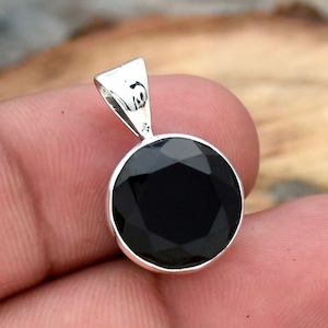 Natural Black Onyx Tiny Pendant, 925 Sterling Silver Pendant, Round Gemstone, Handmade pendant, Dainty Pendant Anniversary Gift For Her