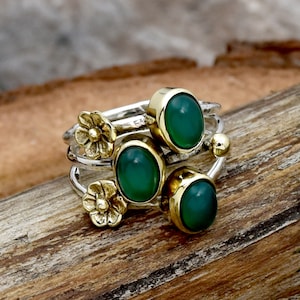 Green Onyx Sterling Silver Ring: Two-Tone Triple Band