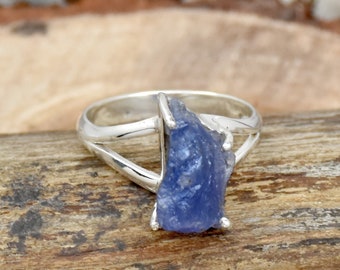 Tanzanite Raw Ring, 925 Sterling Silver Ring, Handmade Ring, Tanzanite Rough Gemstone Ring, Raw Tanzanite jewelry, Dainty Ring, Gift For Her