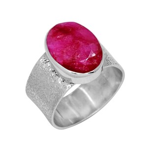 Ruby ring 925 Sterling silver Ring, Indian Ruby Ring, Statement Ring Silver stone ring, boho ring,Handmade ring, Free Shipping