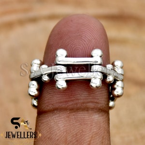 Handmade Sterling Silver Foldable Ring: Dainty Chain Statement Ring