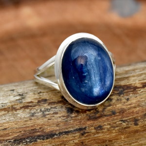Oval Blue Kyanite Ring: 925 Sterling Silver Bohemian Statement Ring