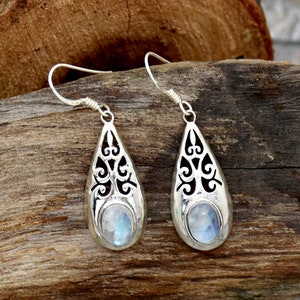 Pendientes de piedra lunar en plata de ley, pendientes ovalados de piedra lunar, pendientes de piedra lunar arcoíris, plata de ley 925, joyería de piedra lunar con piedra de nacimiento de junio