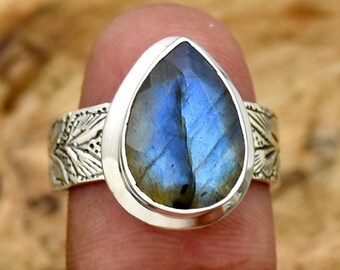 keshu ケシュ ホワイトラブラドライトシルバーリング サイズ12 keshu ケシュ ホワイトラブラドライトシルバーリング サイズ12