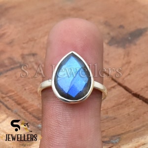 Natural Labradorite Ring, 925 Sterling Silver Ring, Handmade Ring, Faceted Blue Labradorite Ring, Minimalist Ring, Anniversary Gift For Her