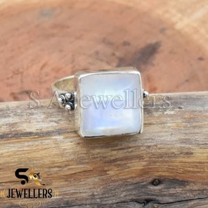 Handmade Square Rainbow Moonstone Ring: 925 Sterling Silver Jewelry