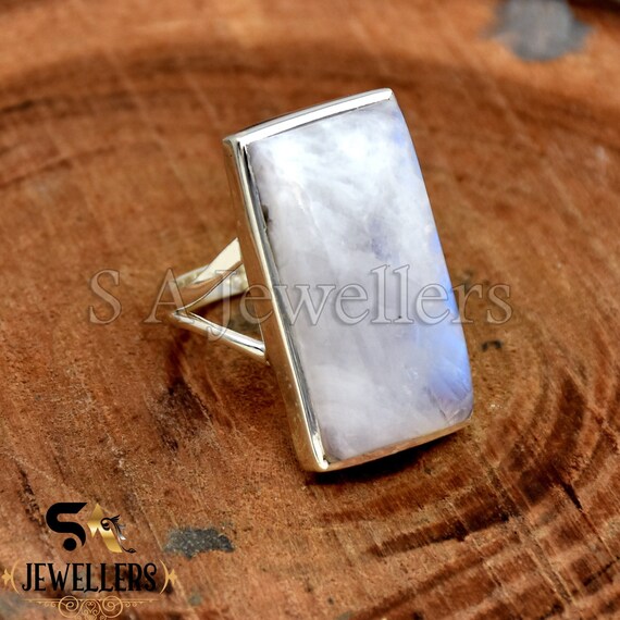 Buy Moonstone Ring, Natural Moonstone Ring, June Birthstone, Solitaire Ring,  Rainbow Moonstone, White Vintage Ring, June Ring, Solid Silver Ring Online  in India - Etsy