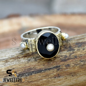 Black Onyx Sterling Silver Ring: Handmade Two-Tone Pearl Gemstone