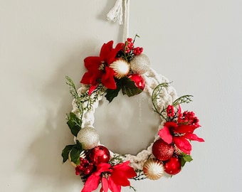 Handmade Macrame Christmas Wreath // Christmas Decor // Door Hanging // Boho Christmas Decor // Home Decor // Wall Hanging // Festive Decor