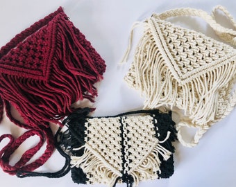 Handmade Macrame Purse with Detachable Strap // Boho Accessories // Festival Bag // Hippie
