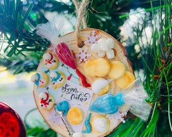 Kerstboom Ornament Miniatuur Bakken Desserts Voedsel Koekjes Smeltende Sneeuwpop Gift Moeder Nana Oma Poppenhuis 1:12 Schaal Gepersonaliseerd