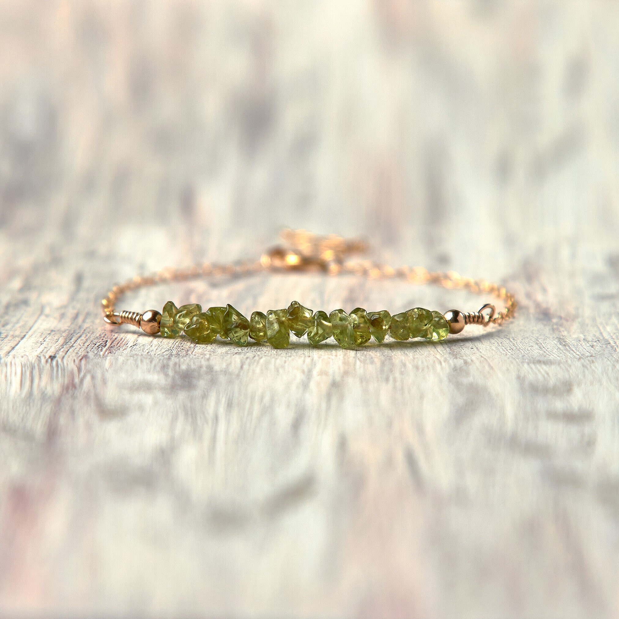 Pulsera Elástica Peridoto Philip Jones - Piedra Agosto Caja Regalo