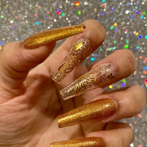 Gold Butterfly Press On Nails image 3