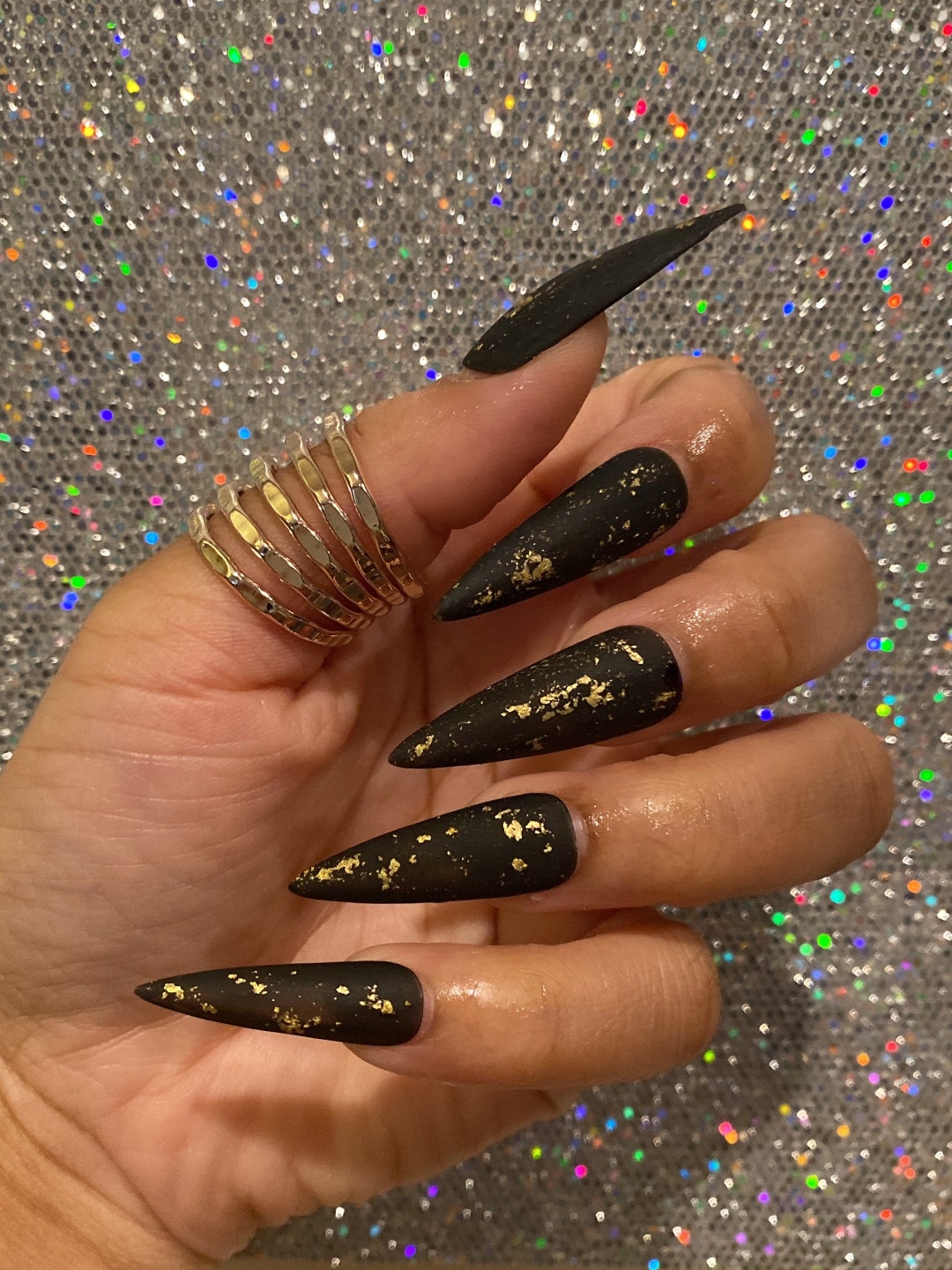 Black Gold Leaf Press on Nails - Etsy