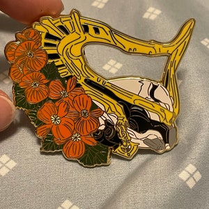Hildryn Prime Warframe fan made pin prime garden 2.5 inches