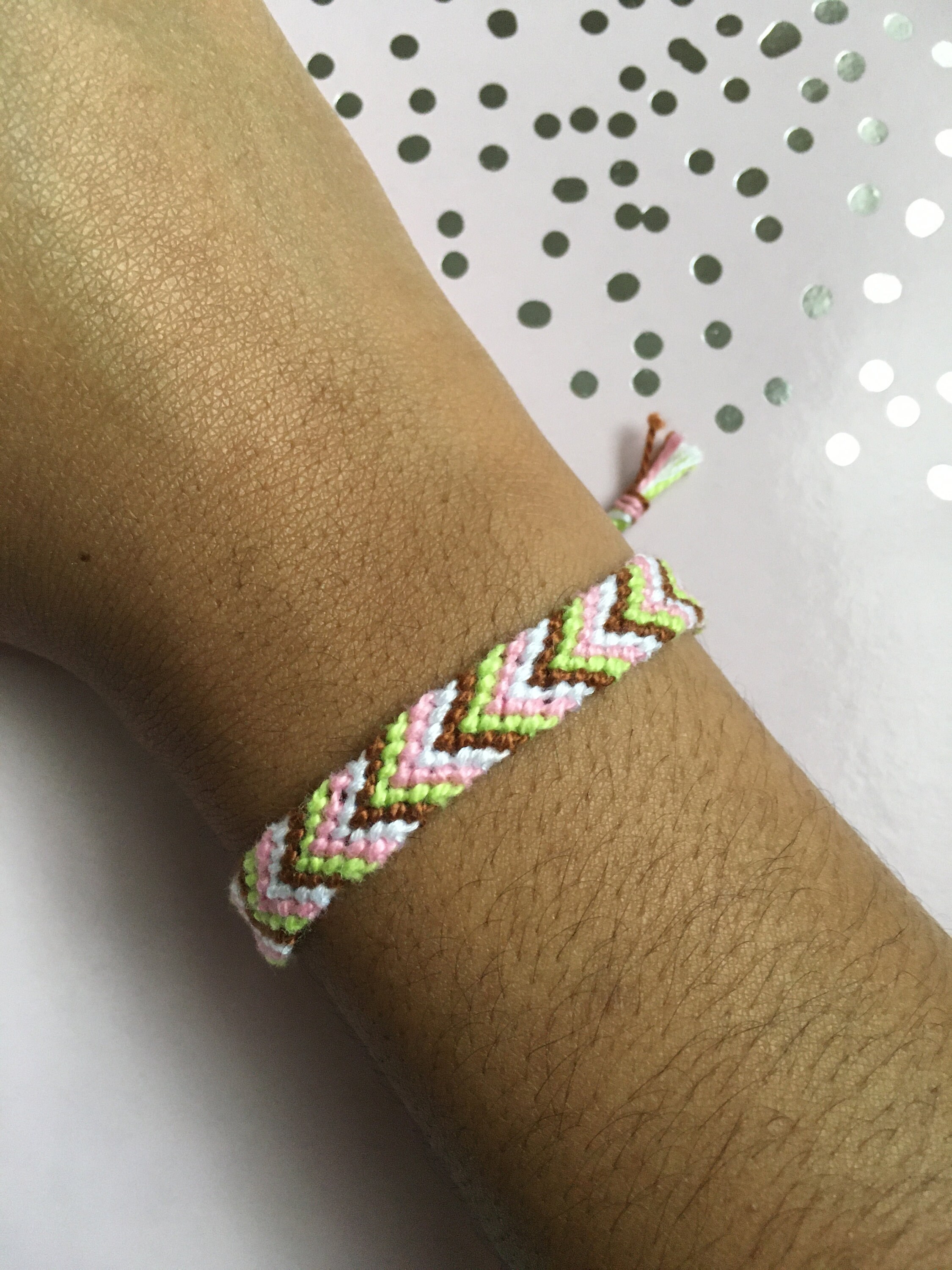 Braccialetti Amicizia 10 Pezzi - Intrecciati A Mano Regolabili