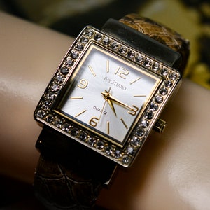 Studio time store women's bangle watch
