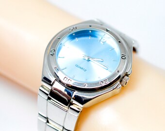 mens watch with light up dial