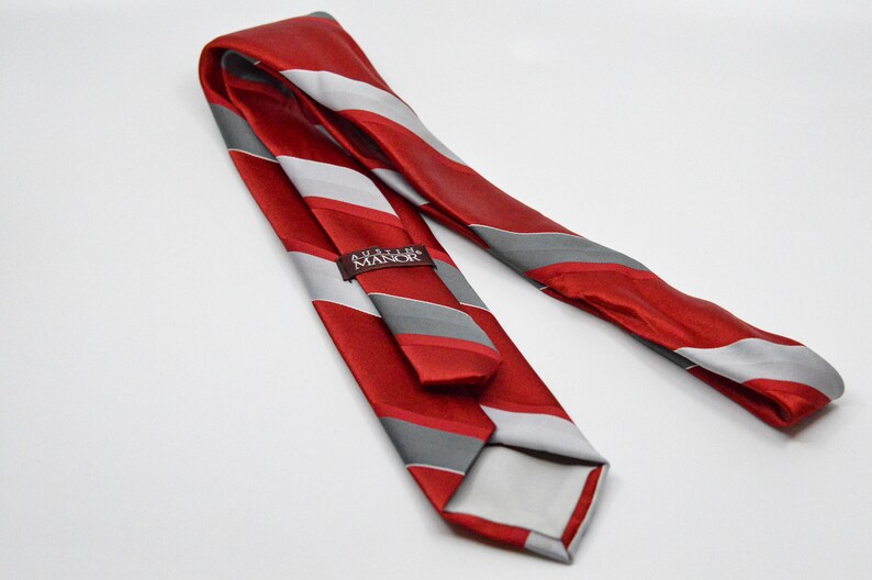 Austin Manor red and grey tone mens necktie