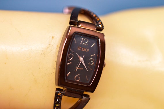 Copper tone, womens, fashion wrist watch - image 1