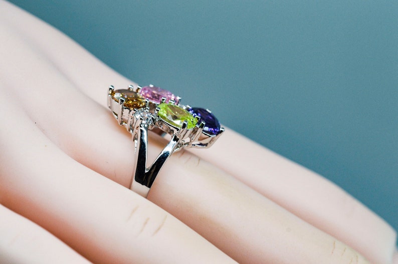 Size 7 12 Silver tone with multi color crystals womens ring 8 14