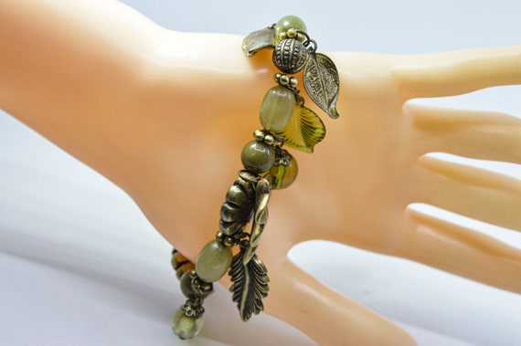 Green tone womens beaded bracelet - image 3