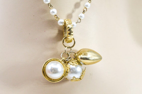 Gold and white tone , faux pearl , womens pendnat… - image 3