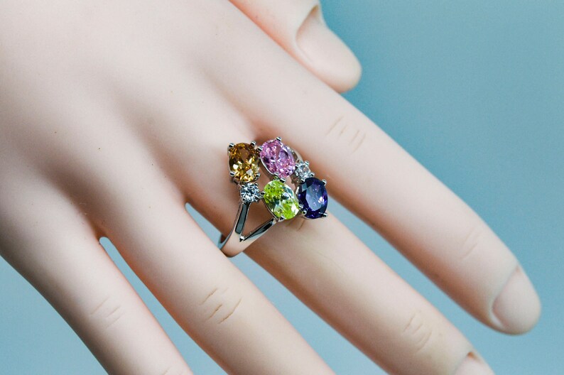 Size 7 12 Silver tone with multi color crystals womens ring 8 14
