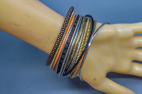 Multi tone, women's bangle bracelets - image 3