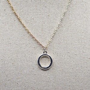 Silver tone womens, fashion necklace