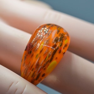 Orange tone womens glass ring,size 7 1/2