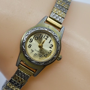 Massini Two Tone With Mop Dial and Crystals Womens Wrist  display picture 2