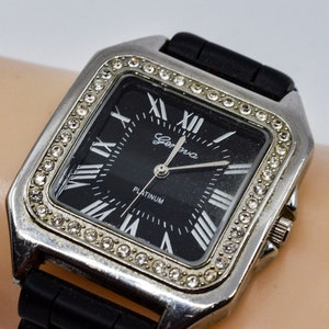 Black tone womens fashion watch