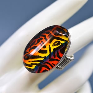 Orange aand yellow tone,  womens, stretch ring,size 7
