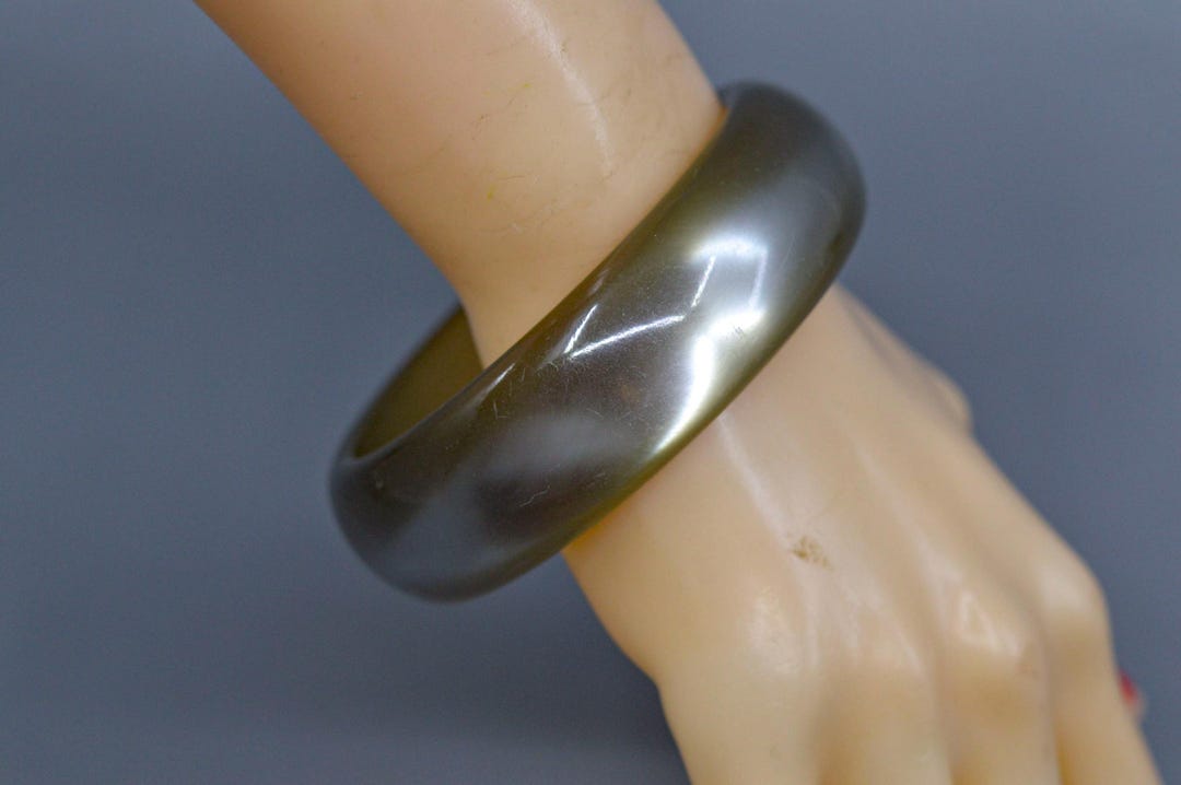Gray Tone, Plastic, Chunky, Women's Bangle Bracelet - Etsy
