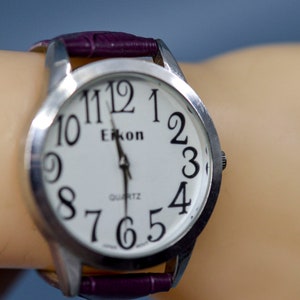 Silver tone with purple bracelet, women&#39;s , men&#39;s , large wrist watch