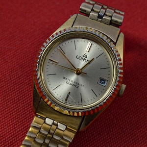 Lorus goldfarbene Damen Quarzuhr