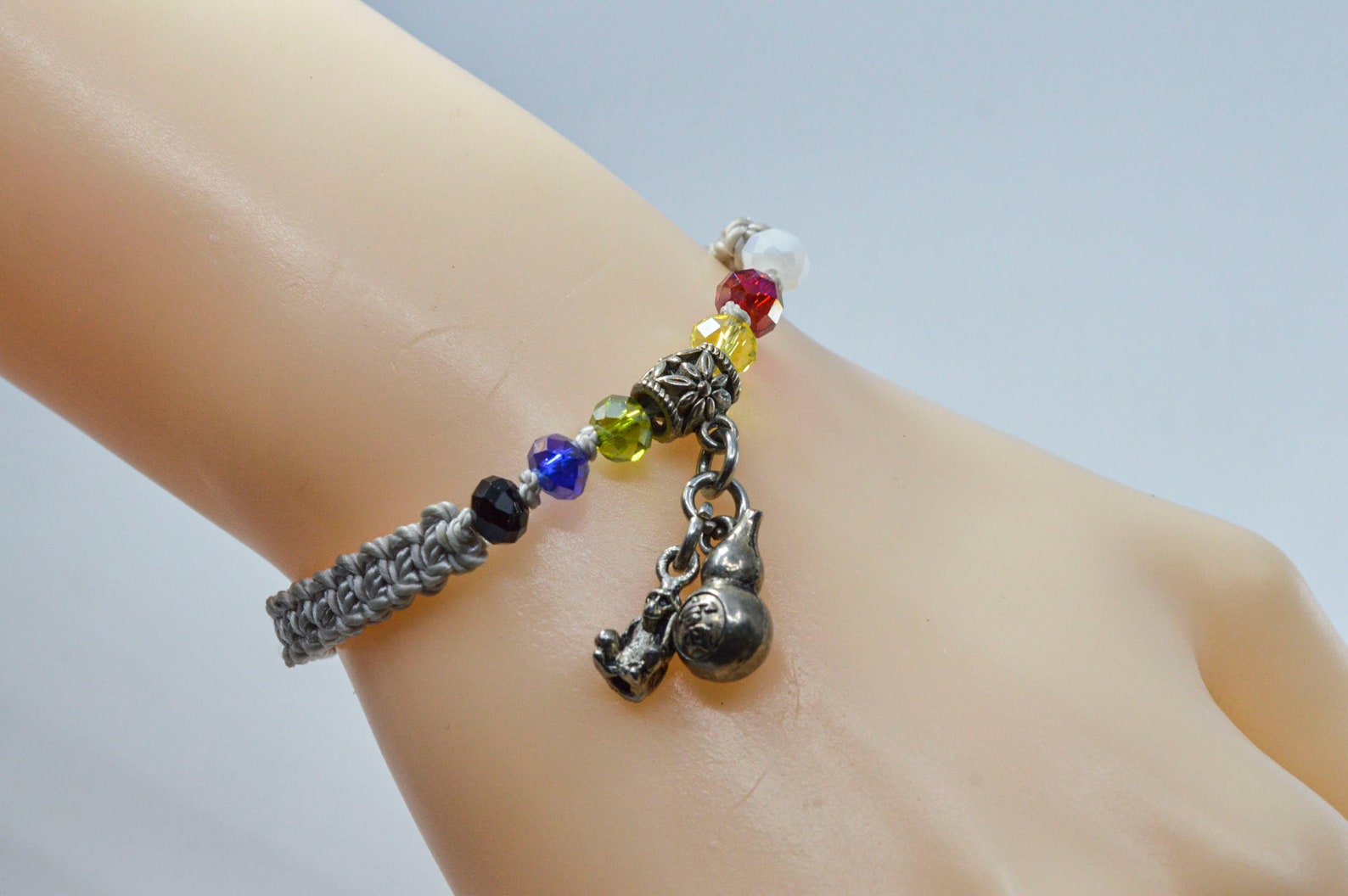 Beaded Bracelet with Adjustable Clasp - 7 COLORS!!