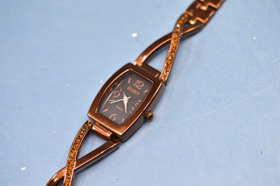 Copper tone, womens, fashion wrist watch - image 3