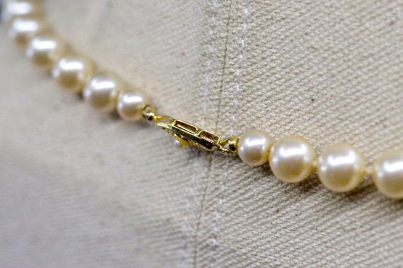 Gold and white tone, faux beads, womens necklace - image 4