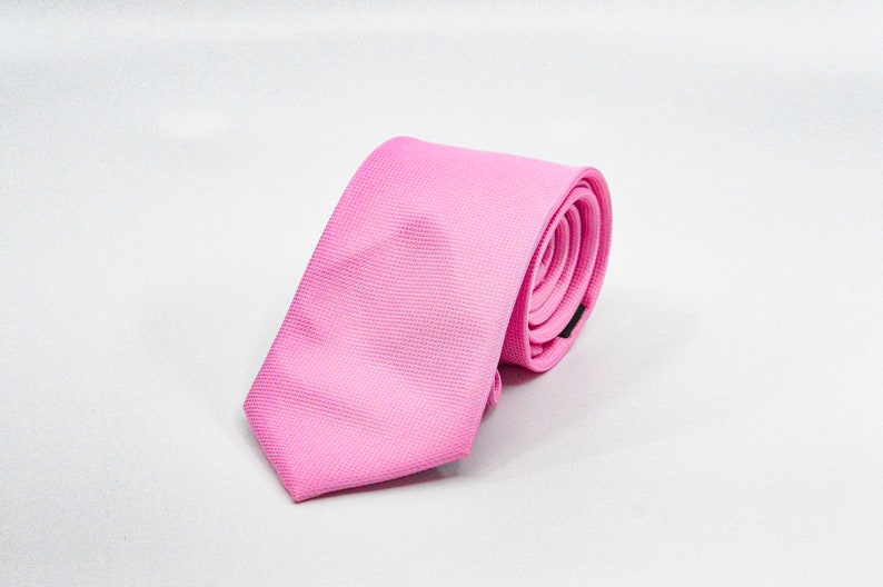 Pink color silk mens neck tie