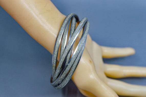 Silver tone, multiple , women's bangle bracelets - image 4