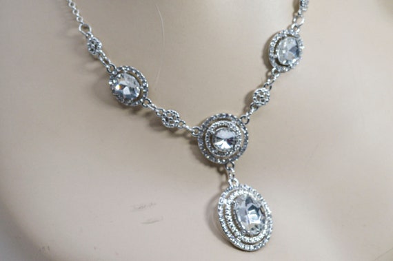 Silver tone with crystals womens fashion necklace - image 2