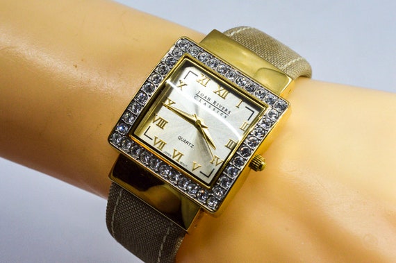 Joan Rivers Classic gold tone womens fashion cuff… - image 2