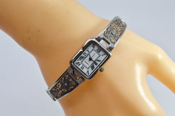 Silver tone with white dial womens wrist watch - image 1