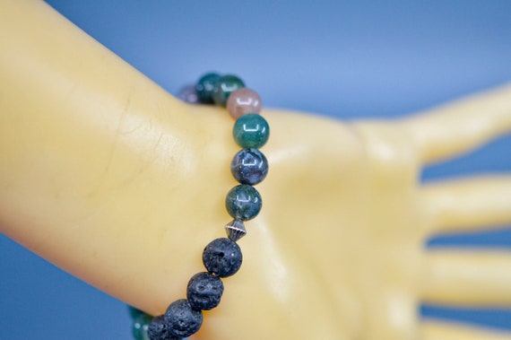 Green tone, womens beaded bracelet - image 4