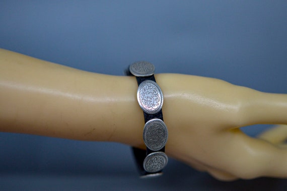 Silver and black tone, womens adjustable bracelet - image 6