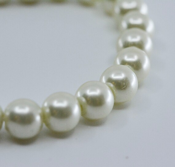 Womens faux pearl vintage stretchable bracelet - image 3